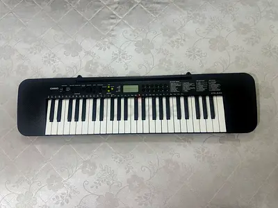 Casio CTK-240 Electronic Keyboard (Good Condition + Free Batteries) | SLIGHTLY NEGOTIABLE