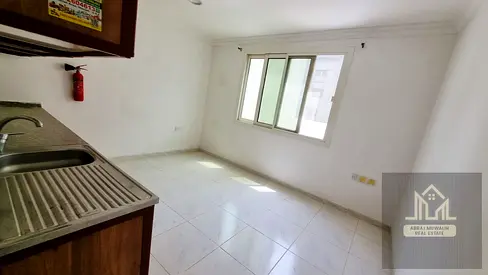 Spacious & Bright Studio Apartment for Rent Split A/C | Big & Beautiful Studio Well-Maintained Family Building | Ready to Move DESCRIPTION