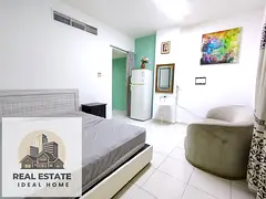 ** FURNISHED STUDIO ** MONTHLY BASIS ** FAMILY BUILDING ** PRIME LOCATION