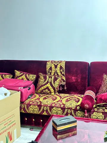 Sofa Majlis set for sale in excellent condition