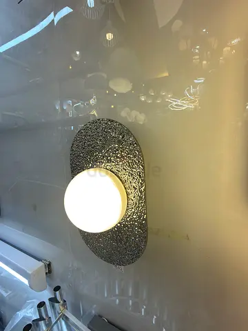 Elegant Textured Wall Light