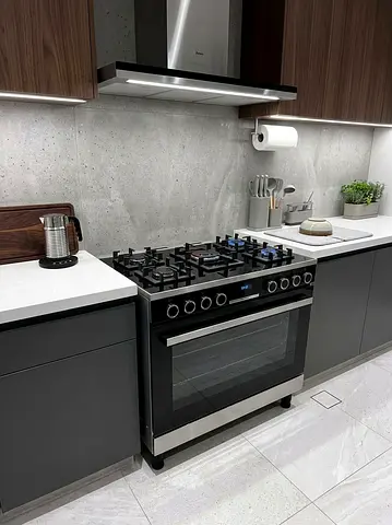 Bosch HJY5G7V60M 90x60cm Gas Cooker – Black | Same as New Condition