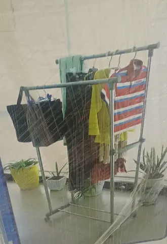 CLOTHES  STAND
