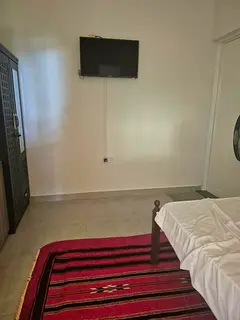 Private Room with Bathroom in Rashidiya