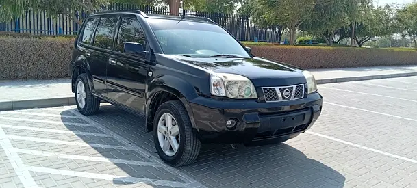 2011 Nissan X-TRAIL 照片 1