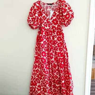ZARA FLORAL POPLIN dress. Red and white floral puff-sleeve maxi dress