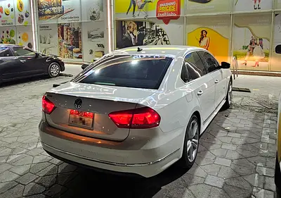 2013 Volkswagen PASSAT 照片 2