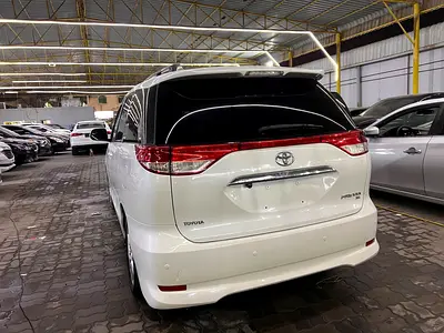 2015 Toyota PREVIA 照片 10