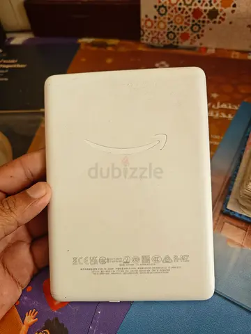 Amazon Kindle e-reader (white) - used, good condition