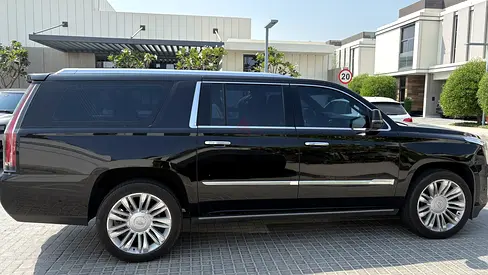 Cadillac Escalade ESV Platinum 2019 GCC Specs - Fully Loaded