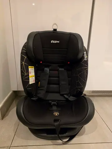 Giggles child car seat - good condition, black.  With ISO FIX
