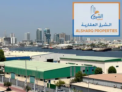 شقه غرفتين وصاله  اطلالة الخور   2 حمام  شقه مضيئه بالكامل  نظام التكيف و التبريد مركزي  مساحه كبيره وتقسيمات ممتازه