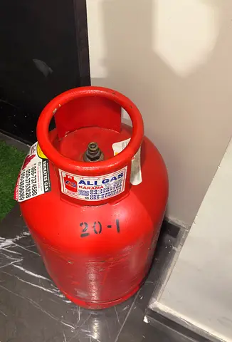 Gas cylinder