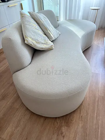 Modern living room 1 sofa + 2 chairs