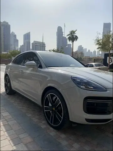 صورة 3 لـ 2020 Porsche CAYENNE
