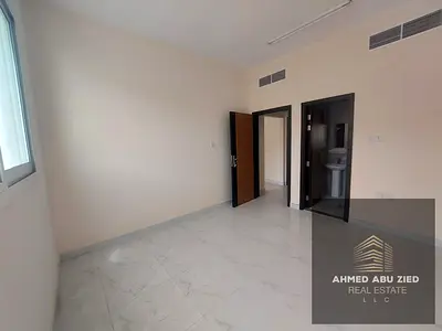 مكاتب للإيجار في الجرف 3 | موقع مميز | غرفة وصالة | جاهز للتسليم | 4 دفعات