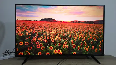 TCL smart TV 50 inch