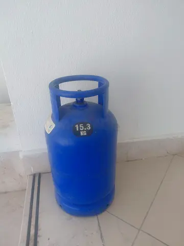 15.3 kg Blue LPG Gas Cylinder - Good Condition
