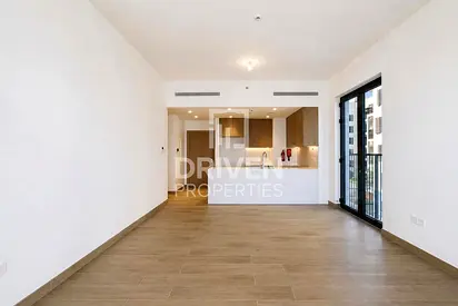 Open Skyline Views | Sophisticated Living