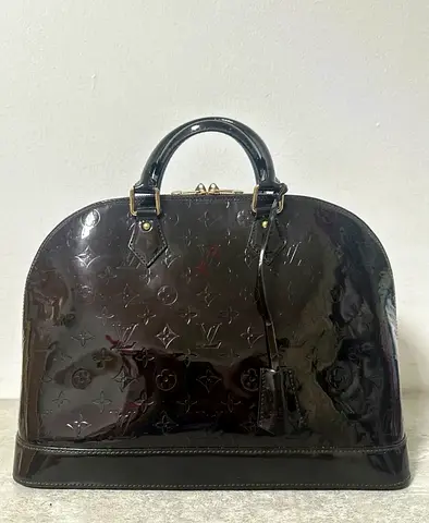 Preloved Louis Vuitton STYLE Alma vernis bag