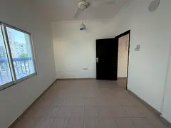 Limmeted offer 1 Bhk 1 washroom Windo AC central GAS