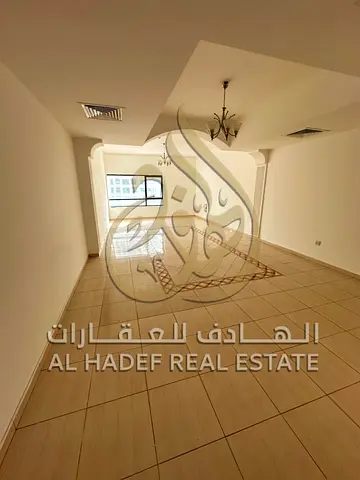 شقة 3 غرف وصالة | تكييف على المالك | جيم ومسبح مجاني