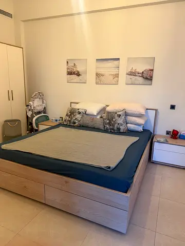 Full bedroom set