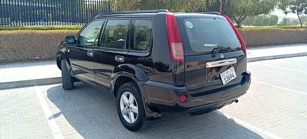 2011 Nissan X-TRAIL 照片 8