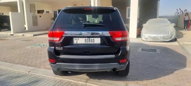 صورة 6 لـ 2012 JEEP GRAND CHEROKEE L