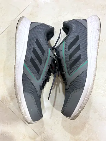 Grey men's running shoes - lightly used, size available size43