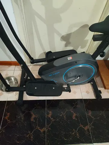Used exercise cross trainer / elliptical bike - good working condition