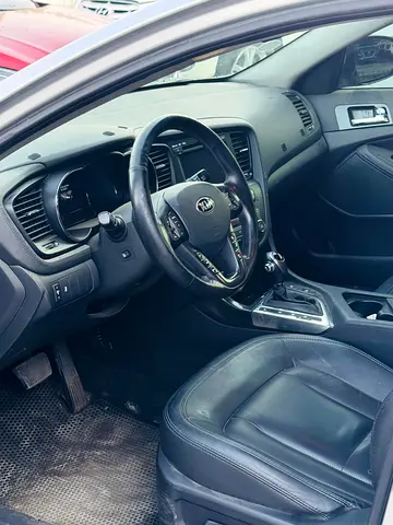 2013 KIA K5 photo 8