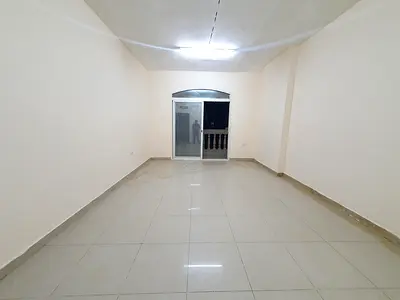 NO DEPOSIT CASH 1BHK WITH BALCONY CLOSE HALL IN MUWAILEH
