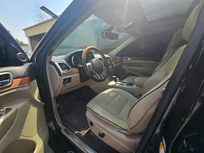 صورة 10 لـ 2012 JEEP GRAND CHEROKEE