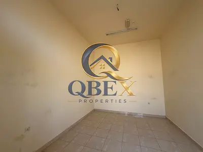 عقار للإيجار واسع وبسعر معقول في منطقة "المدينة القديمة" بأم القيوين