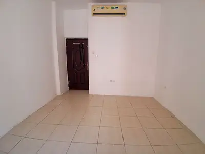 Near To Safari Mall Close Hall 1Bhk With 2 Bathroom For Family