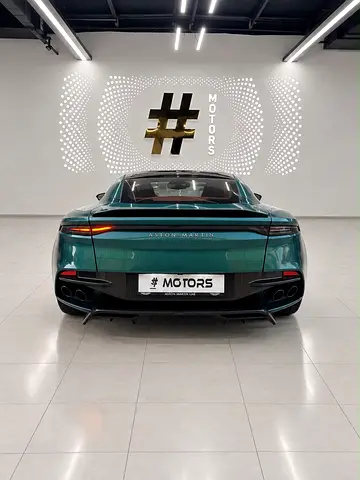 صورة 20 لـ 2022 Aston Martin DB12