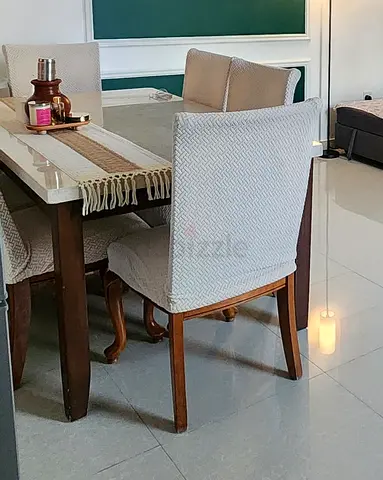 Dinning table