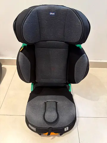 Chicco foldable iso-fix car seats 100-150cm