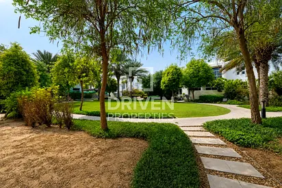 Park Backing | Vacant | Semidetached type