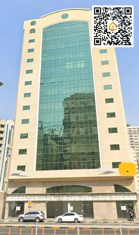 برج سكني تجاري استثماري للبيع في أبو شغارة الشارقة | على شارع الاستقلال الرئيسي | 102 وحدة | دخل 2.836 مليون | تملك خليجي