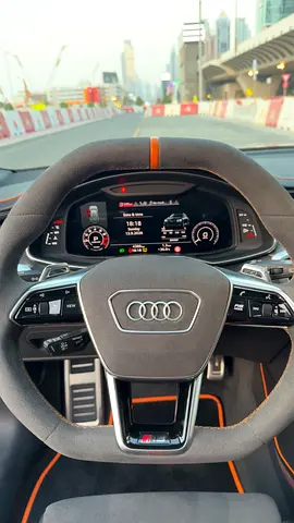 2021 AUDI RS6 照片 9