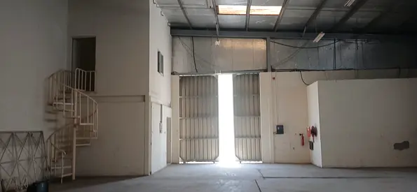 Warehouse available for storage in industrial 12 Sharjah…