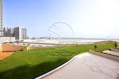 √ VACANT and Exclusive | Sea View | Big Balcony √