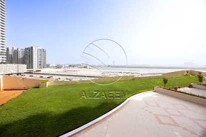√ VACANT and Exclusive | Sea View | Big Balcony √