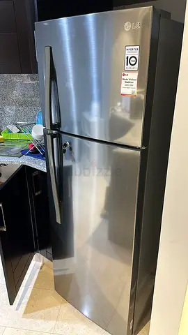 L.G fridge 352 litter for sell 💯 good working