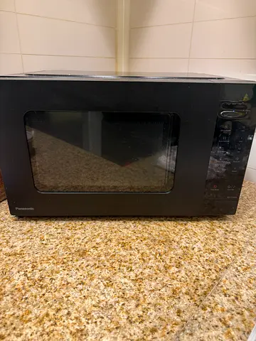 Used Digital Kitchen Scale - Glass Top, Backlit Display