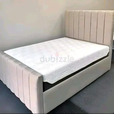 Brand New 160*200 Queen Size Fabric Bed Frame For Sale.