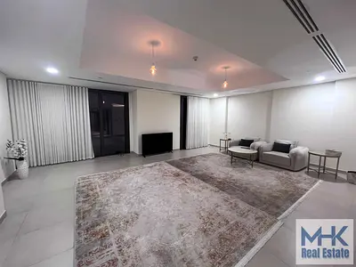 Duplex Large 4 bed+Maid Townhome in nasayem avenue