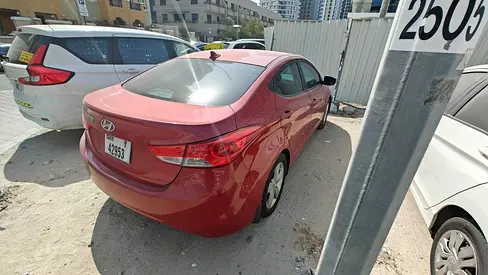 صورة 4 لـ 2013 Hyundai ELANTRA